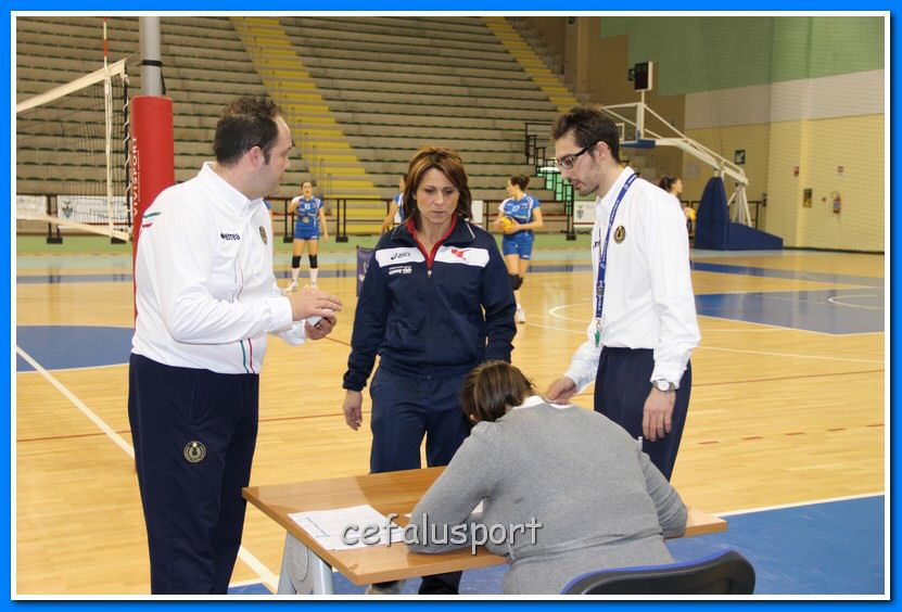 130120 volley 058_tn.jpg